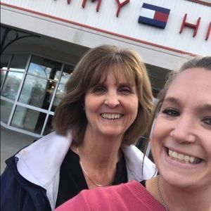 Meet your Posher, Tami